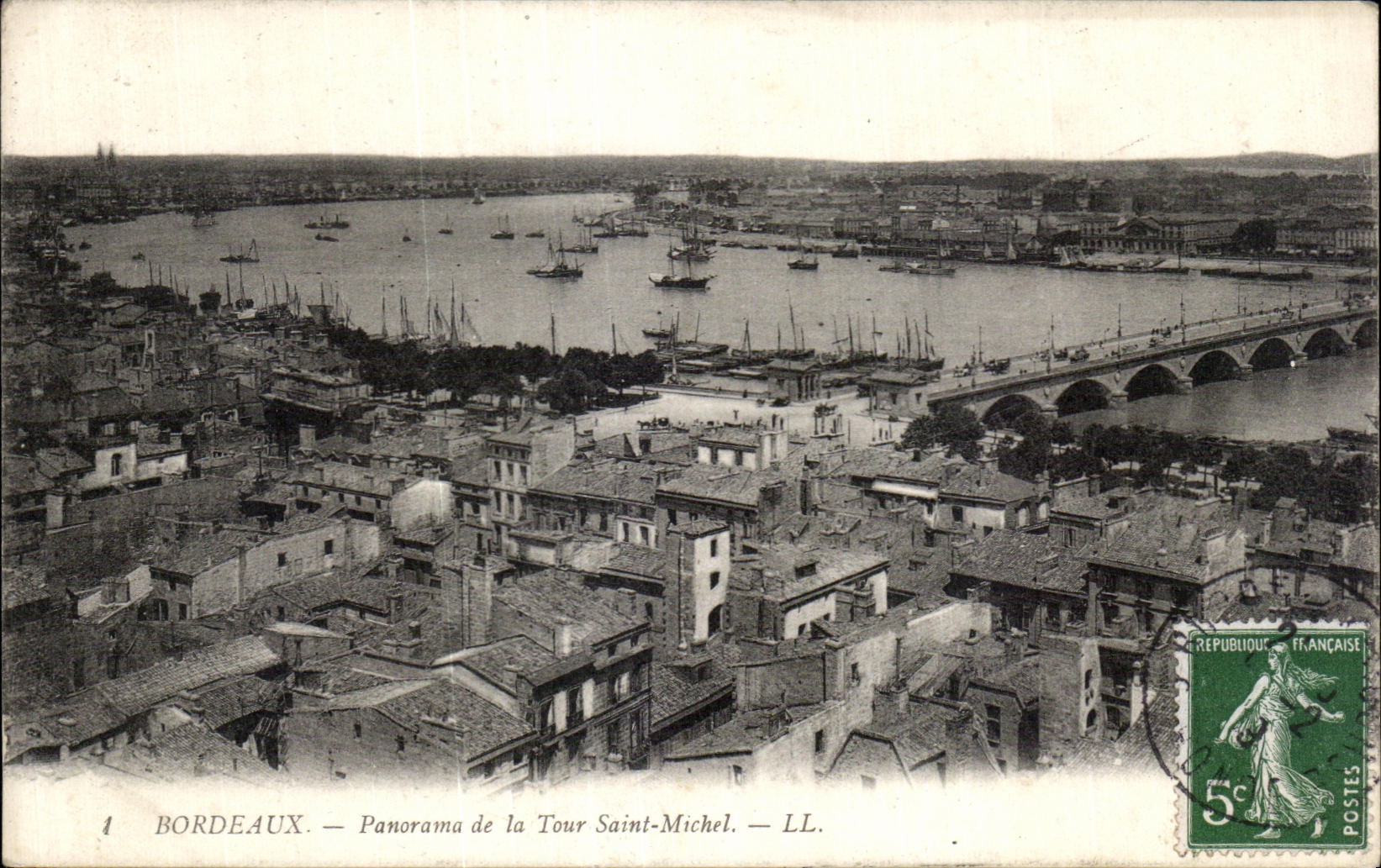 CPA Bordeaux Panorama of the Tower Saint Michel