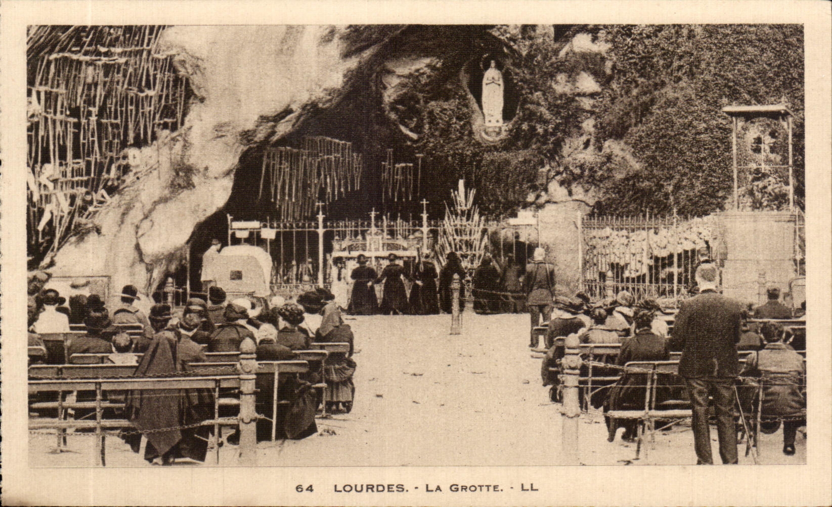 CPA Lourdes the Cave