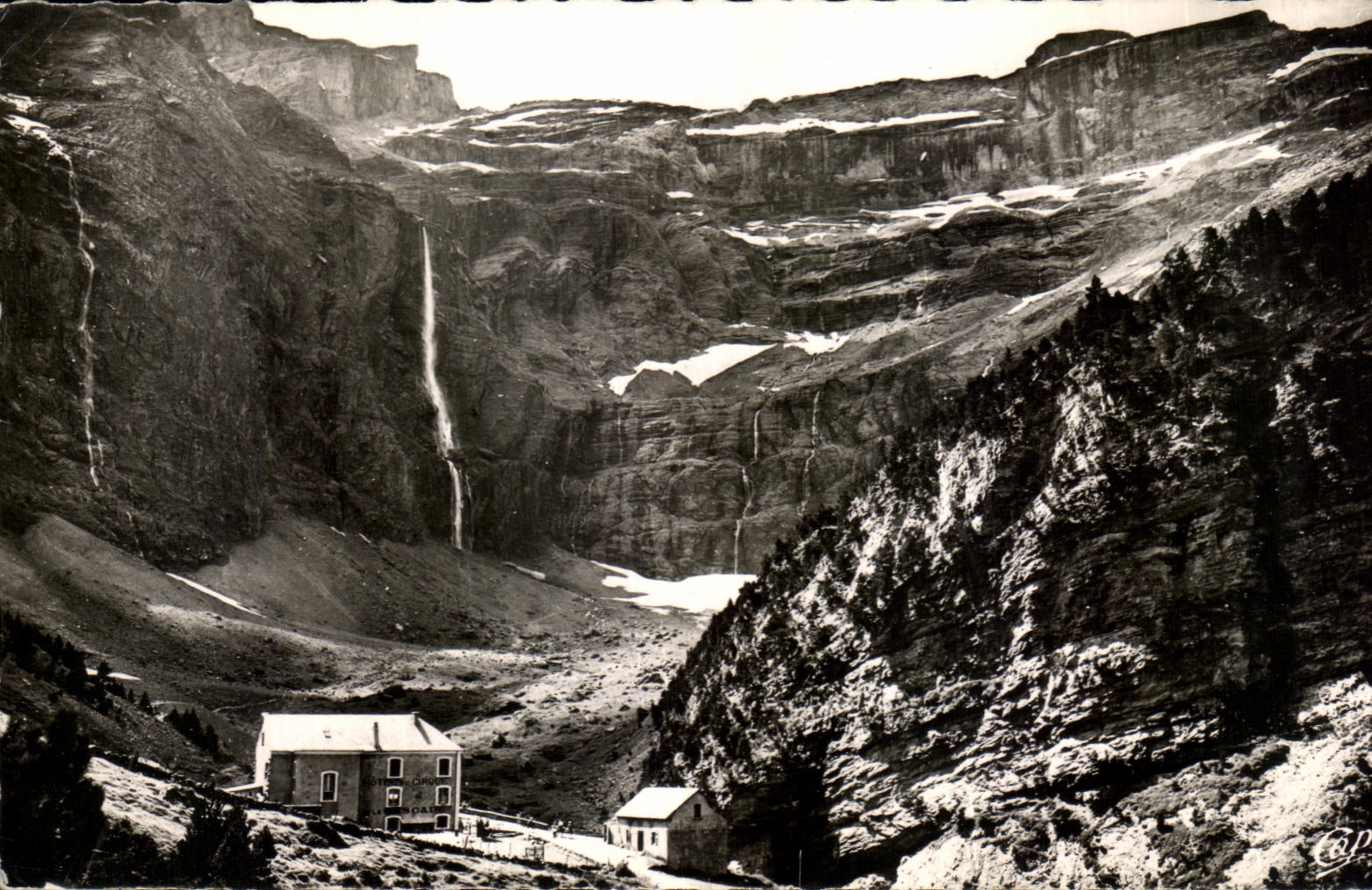 CPA Gavarnie the hoptel of the Circus