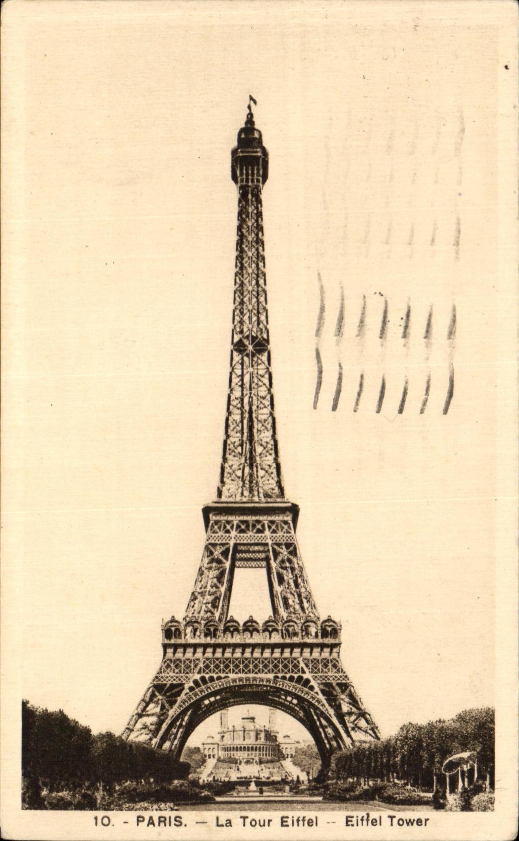 CPA Paris La Tour Eiffel Tower