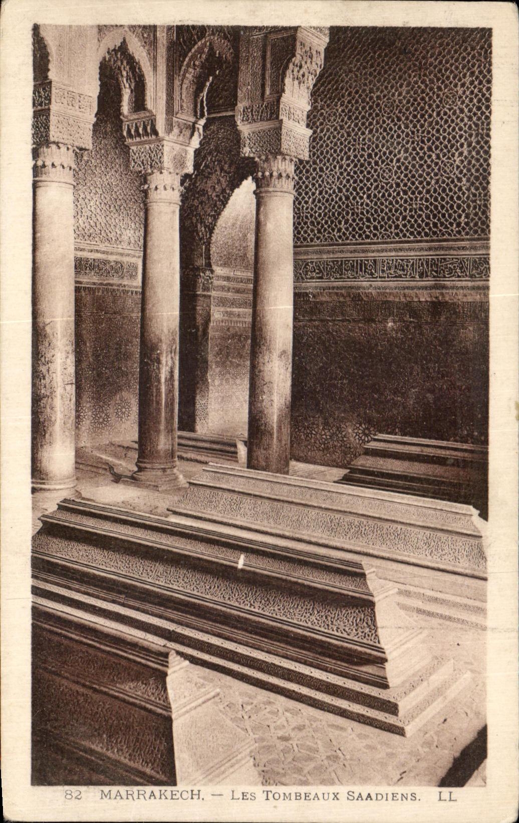 CPA Marrakech the Saadiens Tombs