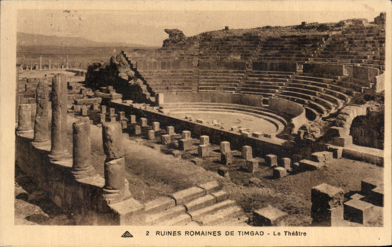 CPA Roman ruins De Timgad the Theater