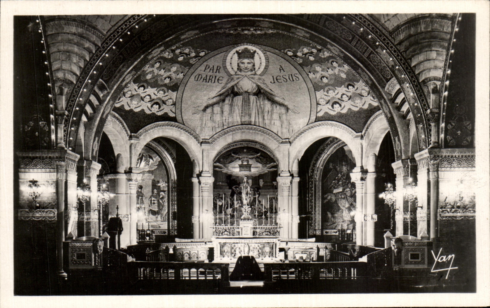 CPA Lourdes Interior Of the Rosary Chorus