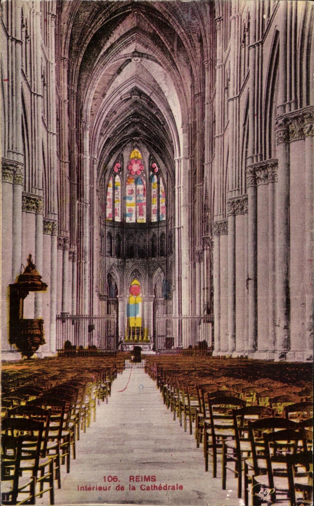 CPA Interior Rheims of the Cathedral