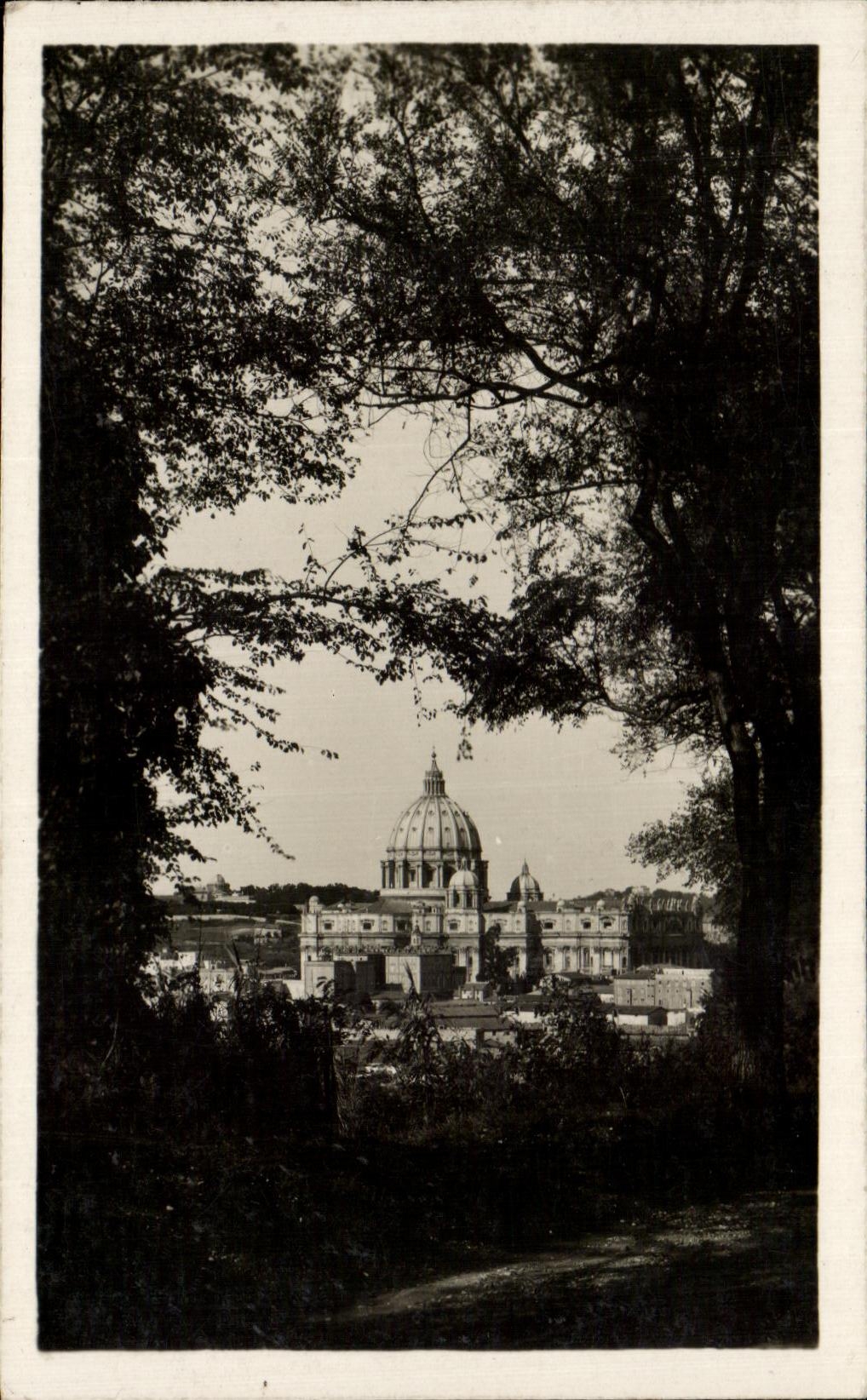 Fraude Gianicolo de CPA Roma Basilica di S Pedro Vista