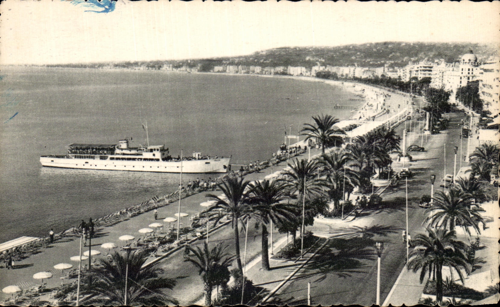 CPA Nice Promenade Des Anglais Bateau