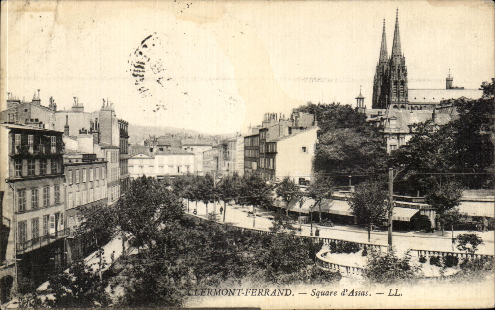 CPA Clermont Ferrand Public garden of Assas