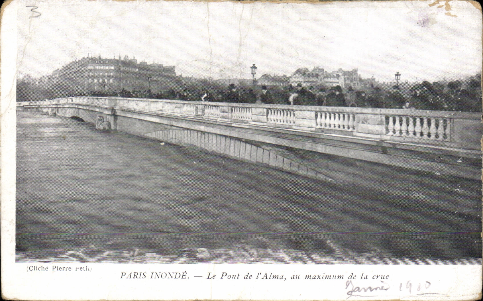 CPA Paris Inonde Le Pont de l'Alma au Maximum de la Crue Inondations Tailleur Gil Boulevard Bonne Nouvelle