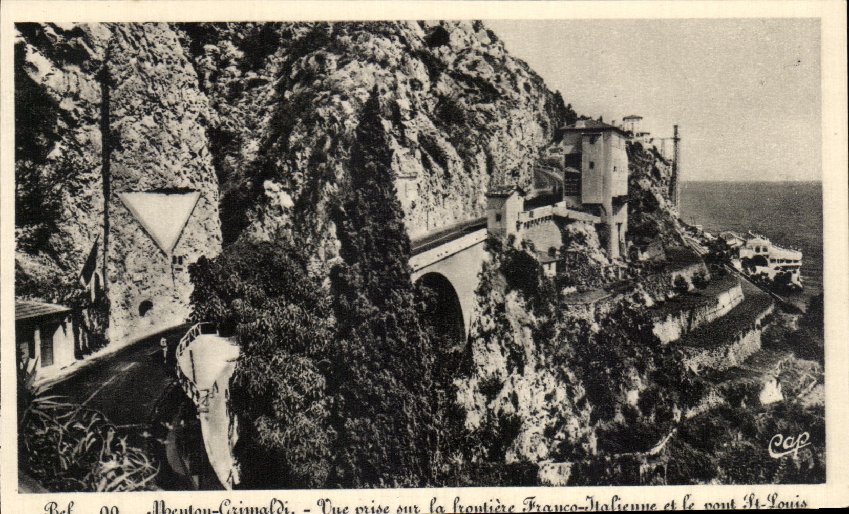 CPA Menton Seen from on Intreieur