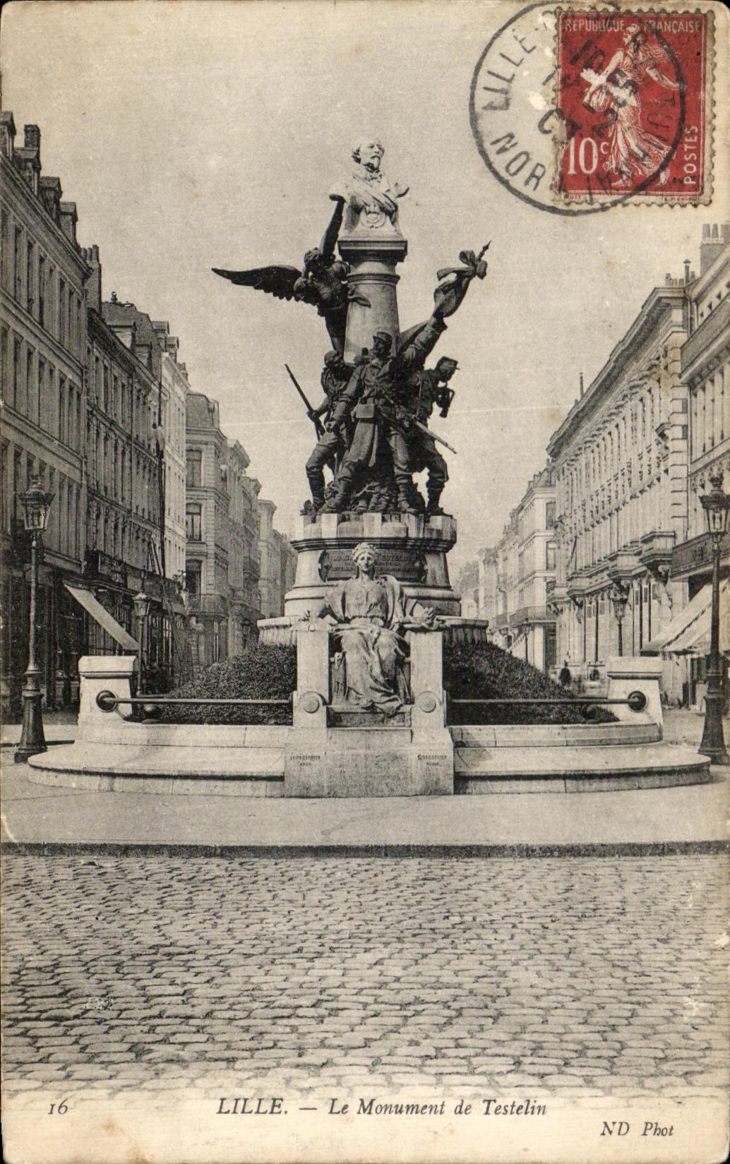 CPA Lille the Monument of testelin
