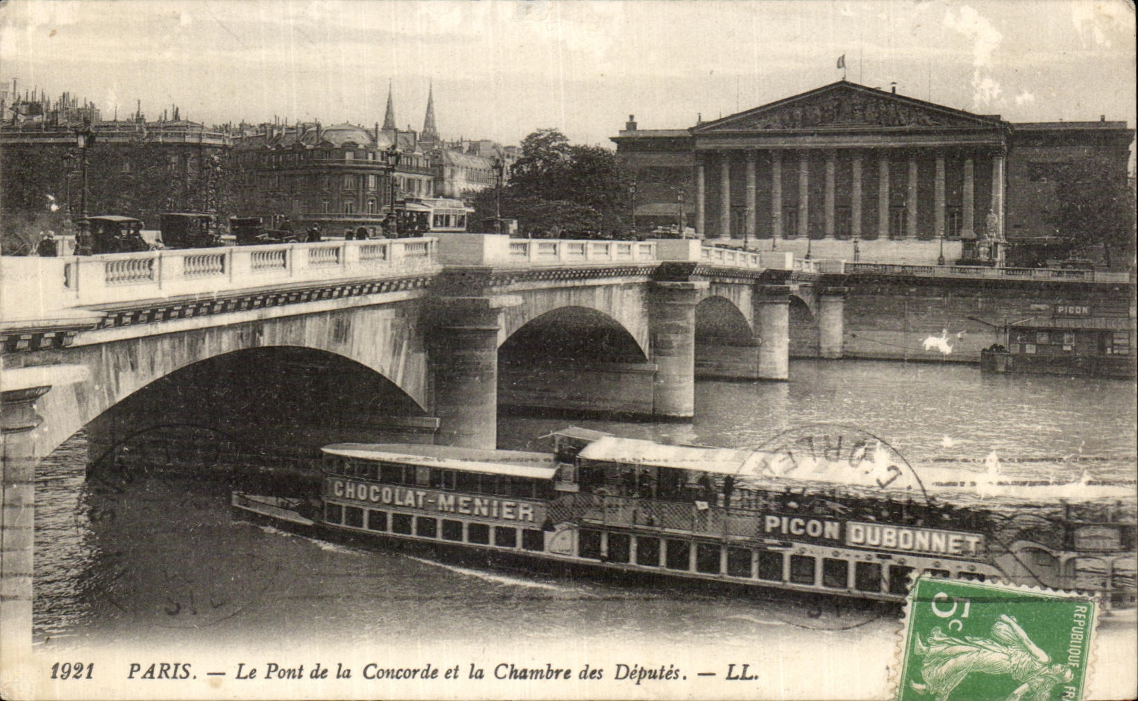CPA Paris Le Pont de la Concorde et la Chambre des Deputes Peniche Picon Dubonnet Chocolat Menier