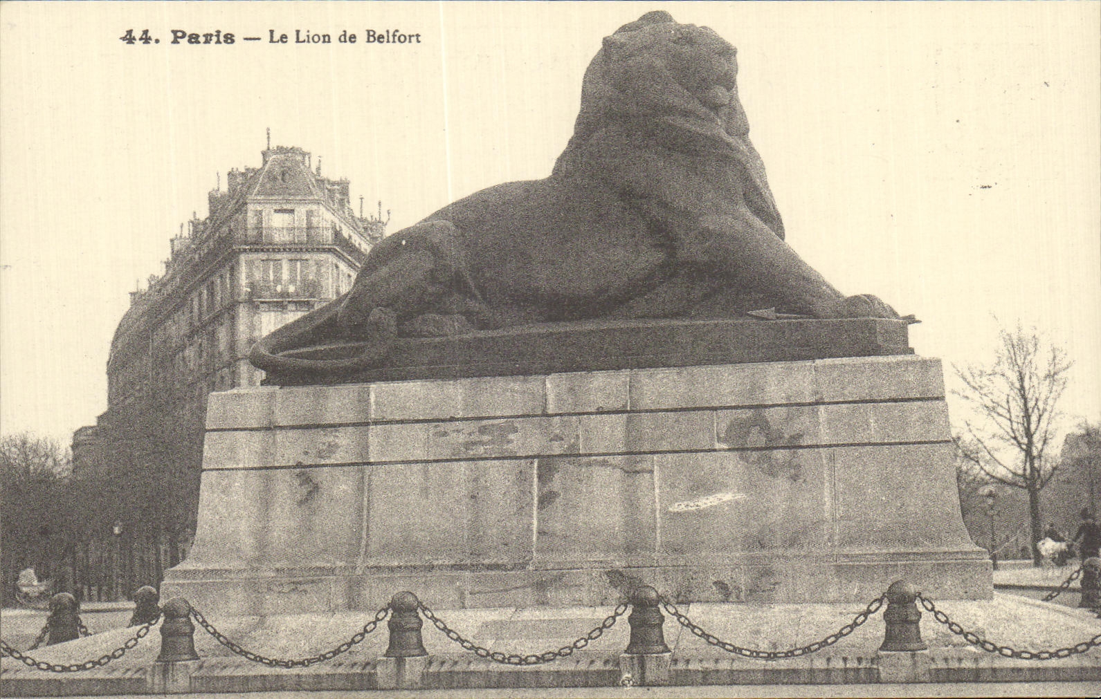REPRO Paris Le Lion de Belfort