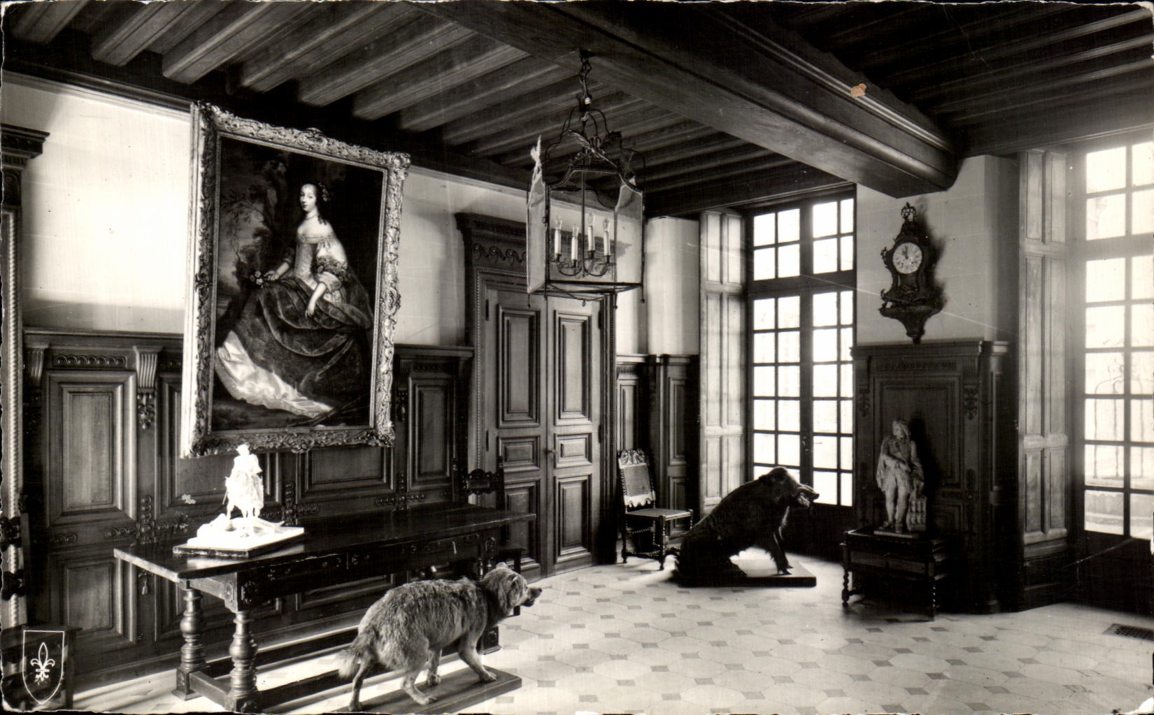 CPA Castle De Chateauneuf On CherLe Grand Halt