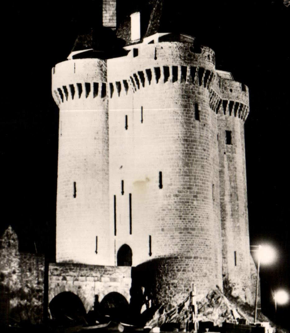 CPA Saint Servan La Tour Solider illuminee