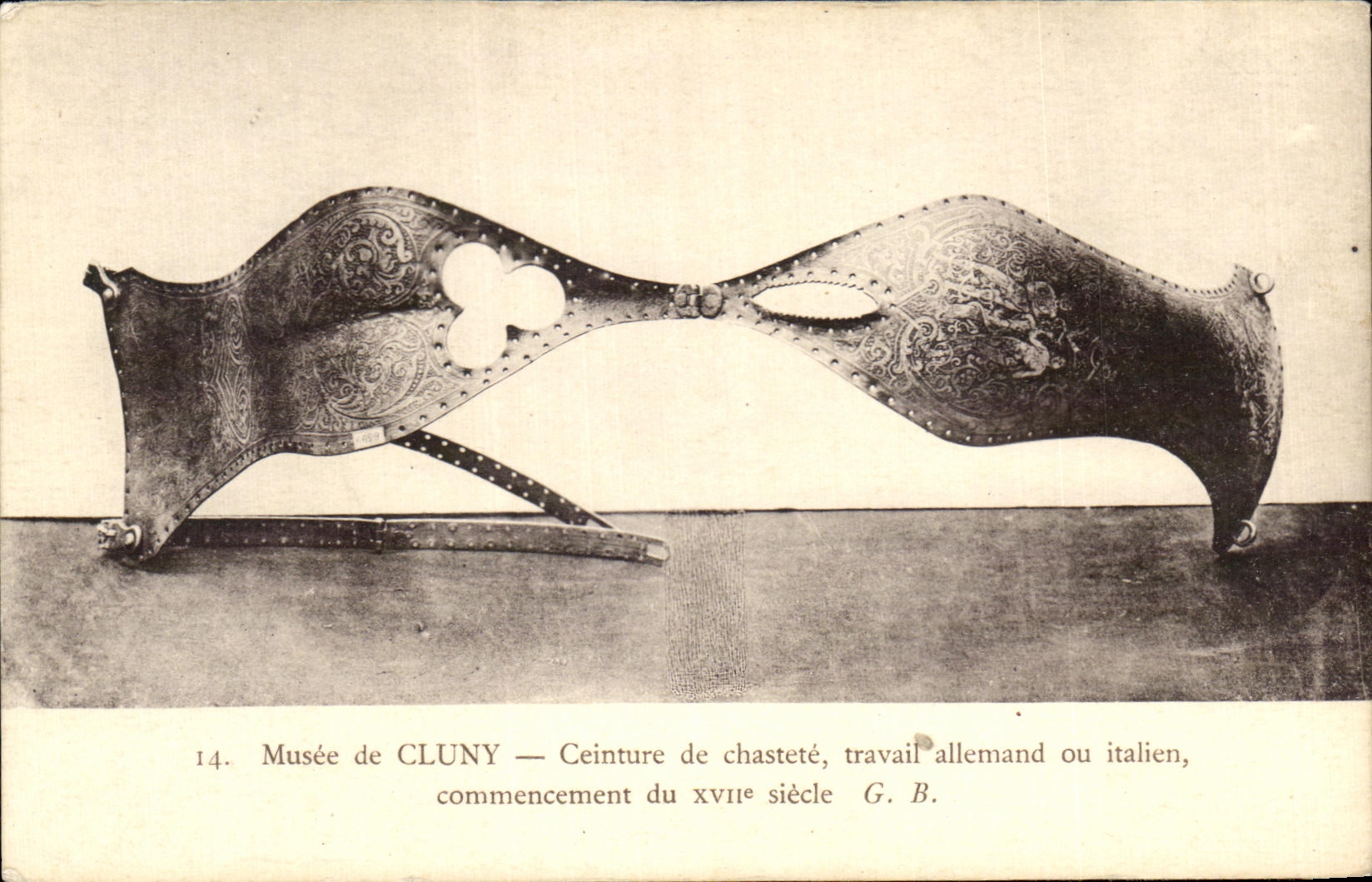 CPA Musee of Cluny girdles chastity German work or Italian beginning of the 18emesiecle Erotique