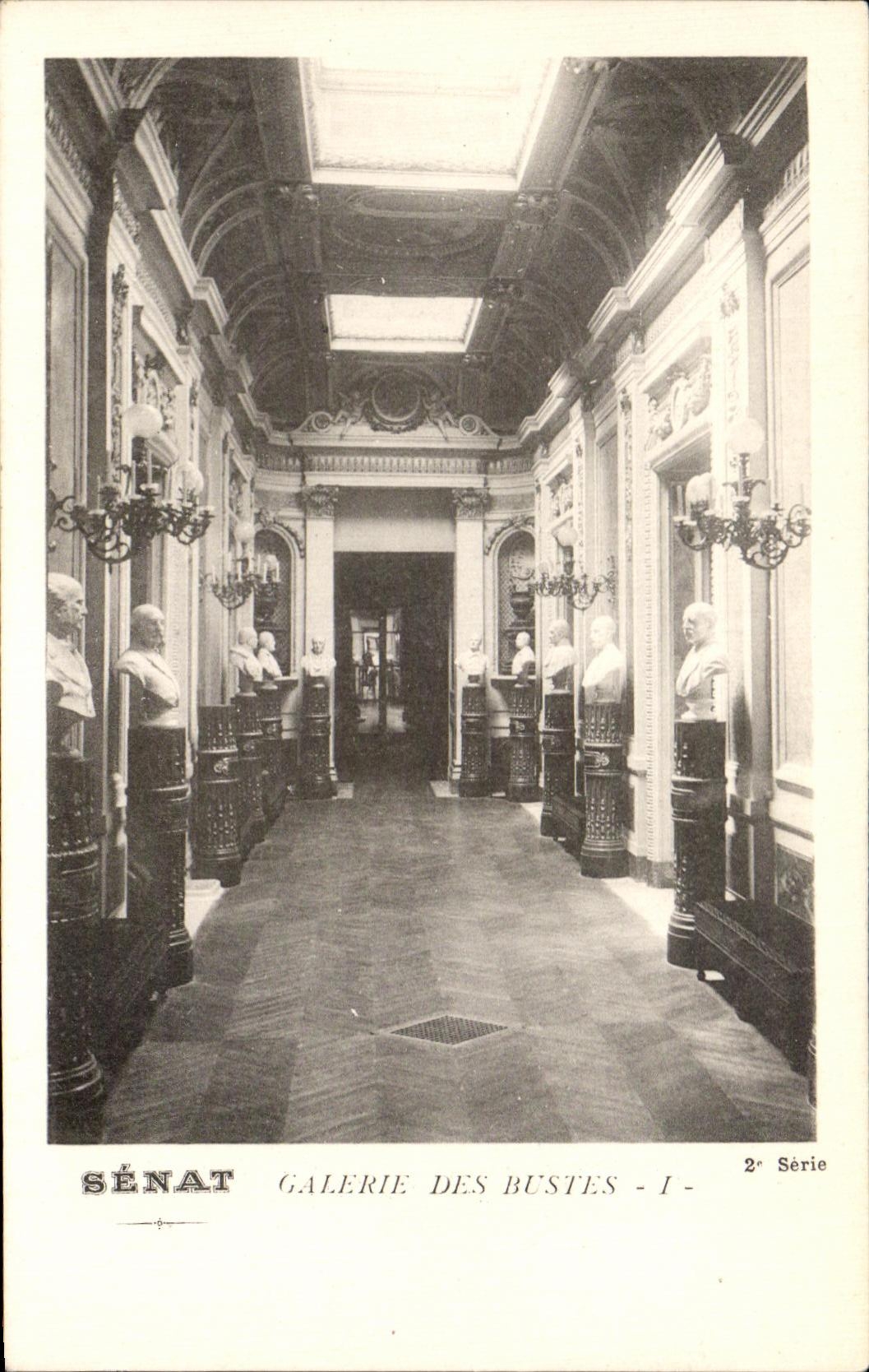 CPA Senate gallery of the Paris busts