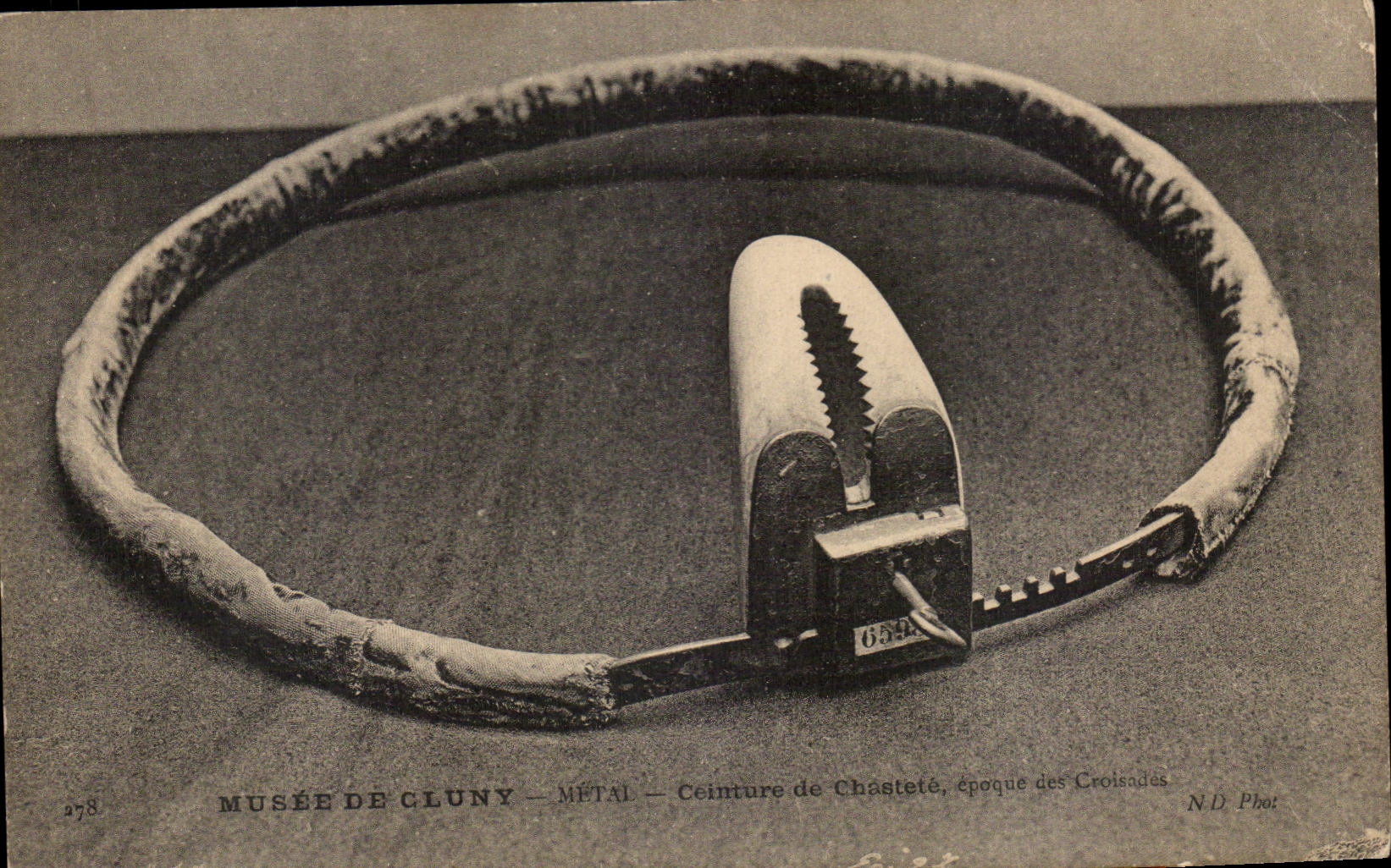 CPA museum of Cluny metal Girdles Erotic chastity Time of the Crusades