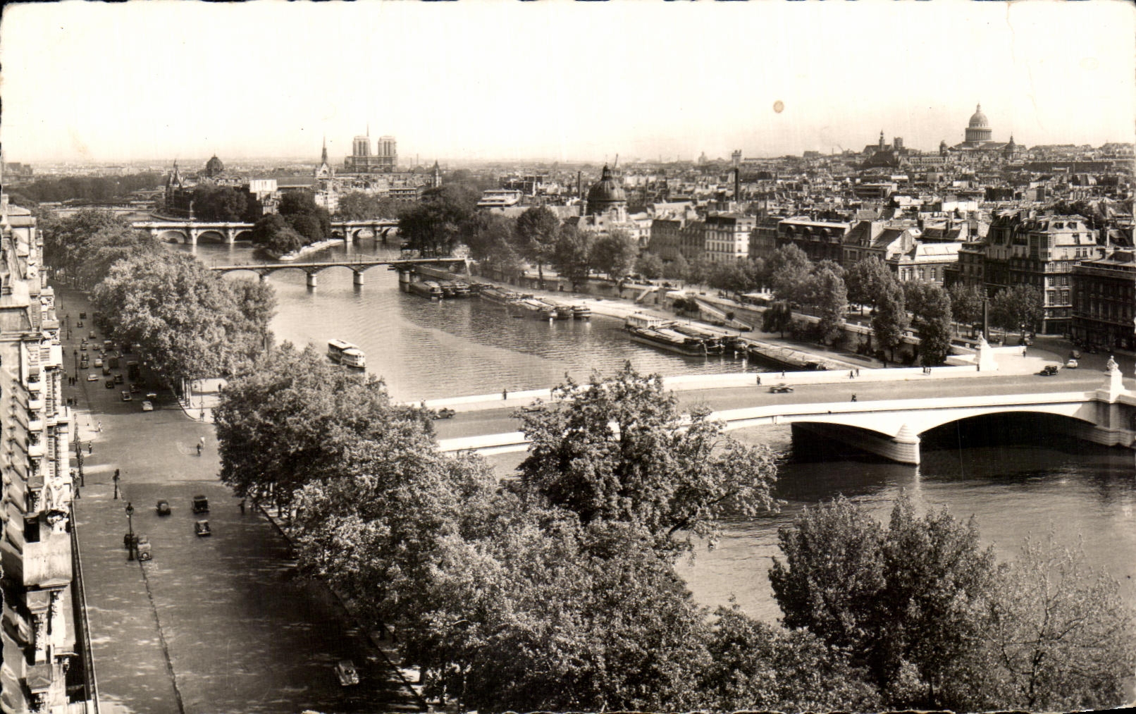 CPA Paris Panoramic View on the Seine