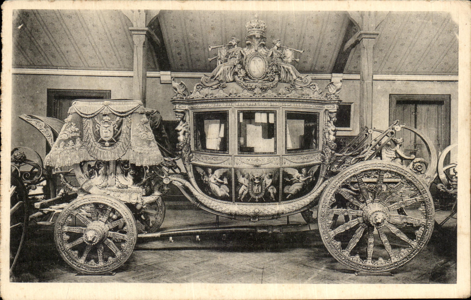 CPA Museum Of the Cars the Car Of the Versailles Sacring