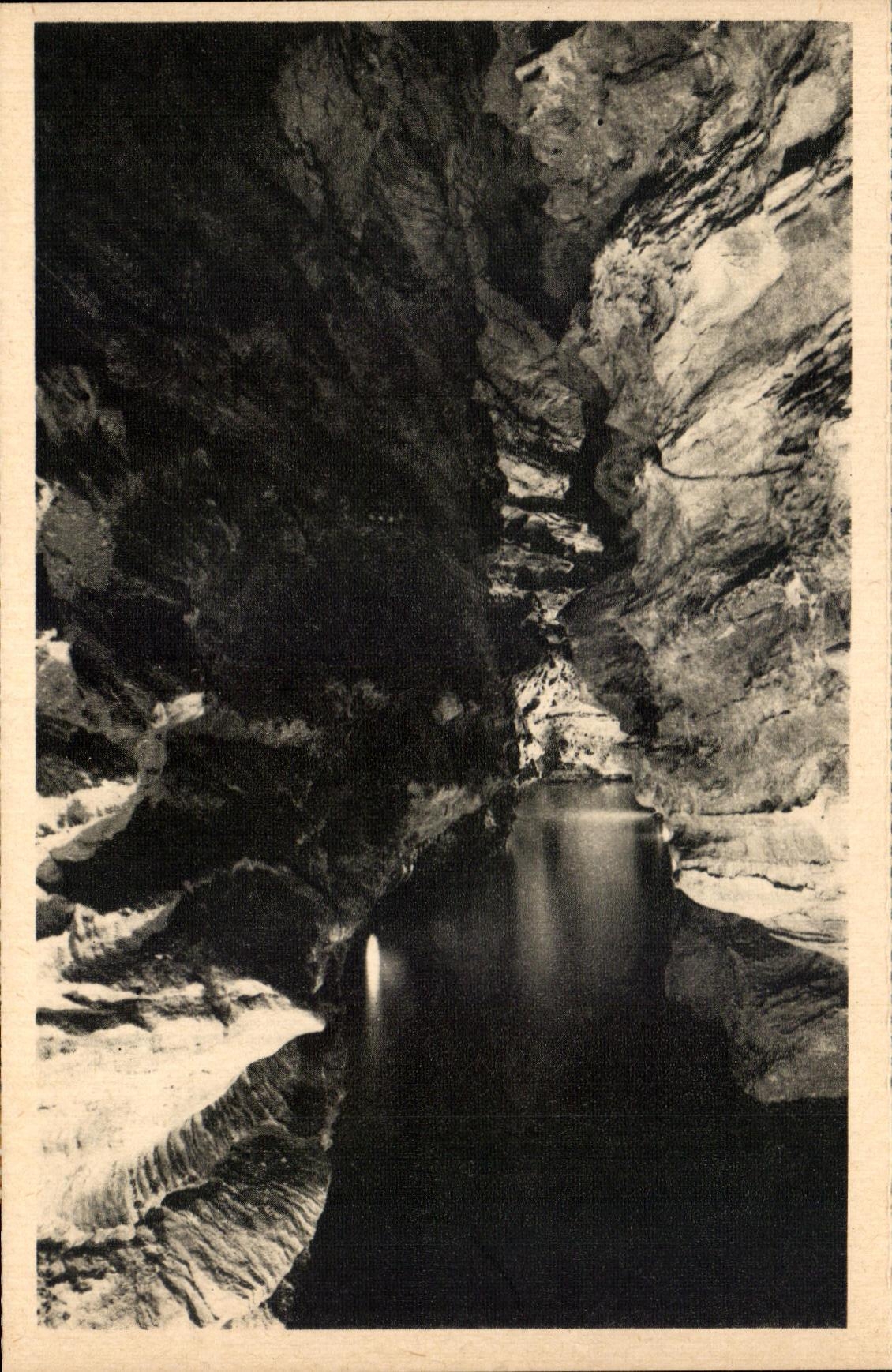 CPA Le Lot Illustre Padirac La Riviere Plane