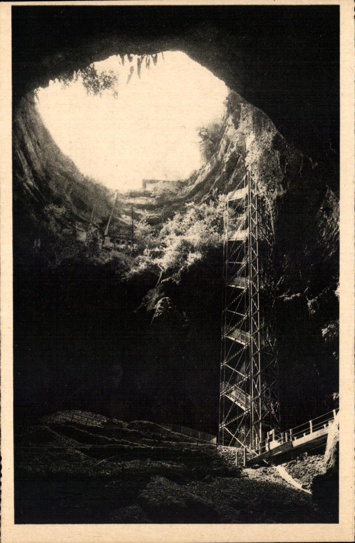 CPA Le Lot Illustre Padirac Le Gouffre