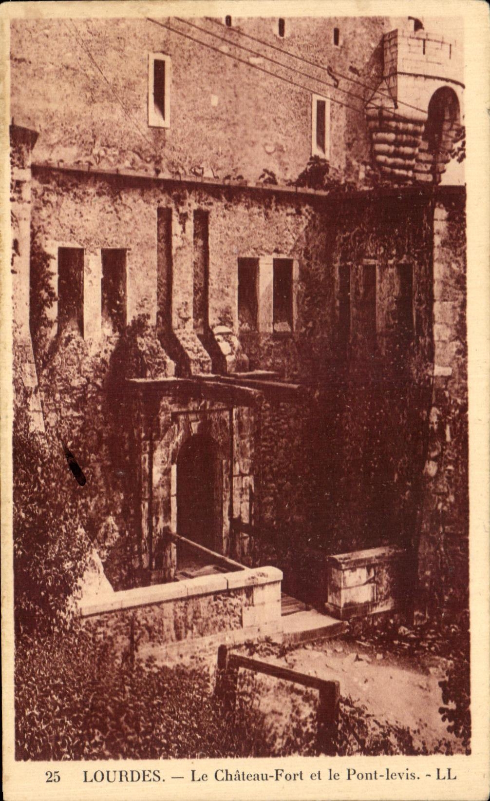 CPA Lourdes the Castle Fort and the Levis Bridge