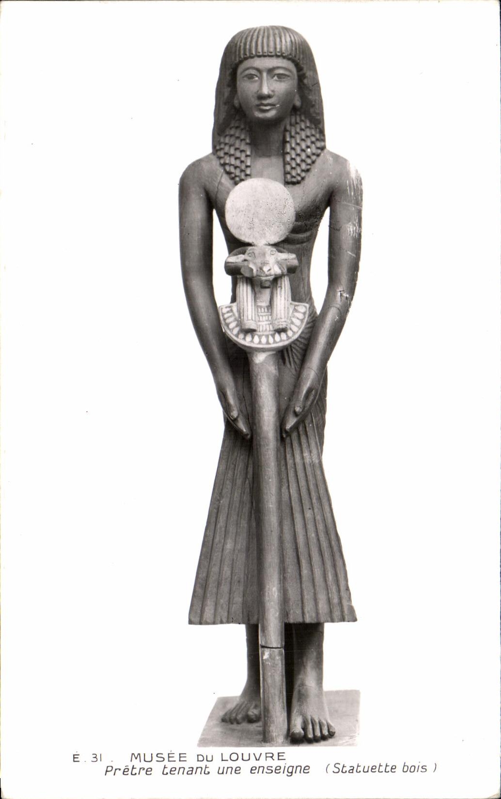 Museo de CPSM del sacerdote de Lenant del Louvre una bandera Egipto Egipto