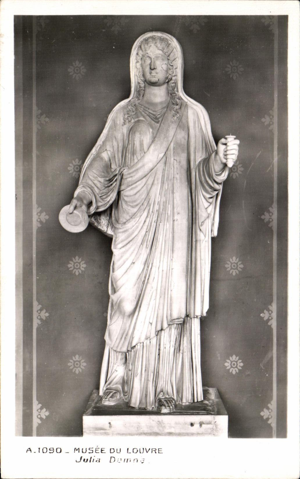 Museo de CPSM del Louvre Julia Domma