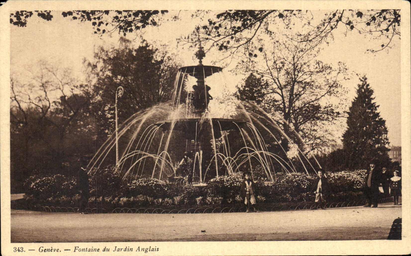 CPA Geneva Fountain of the English garden