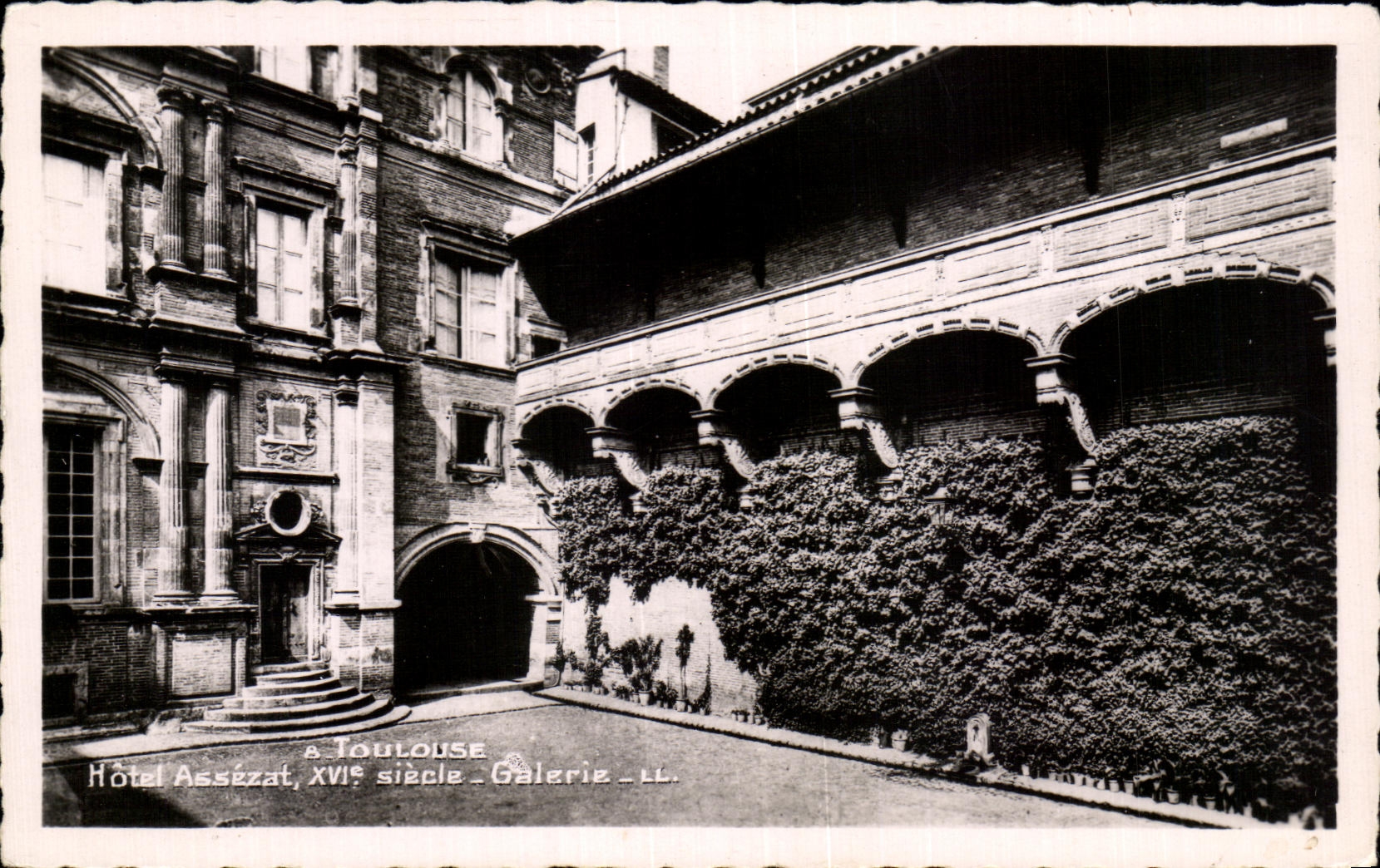 CPA Toulouse Hotel Assezat Galerie 