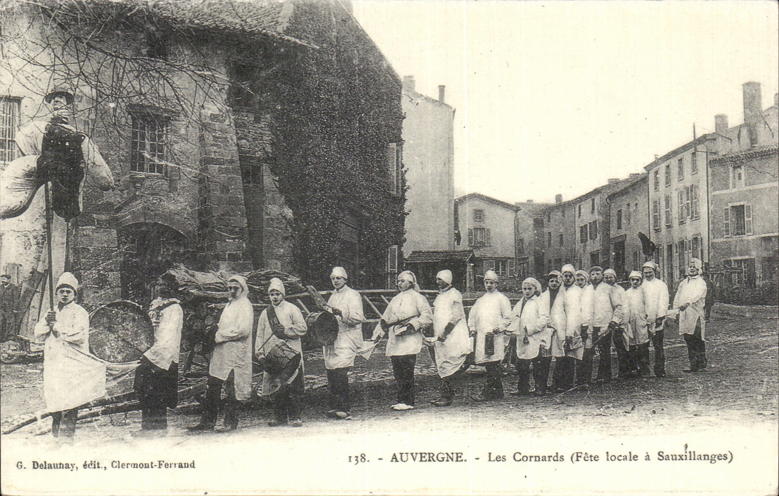 REPRO Auvergne the Cuckolds Celebrates local has Sauxillanges