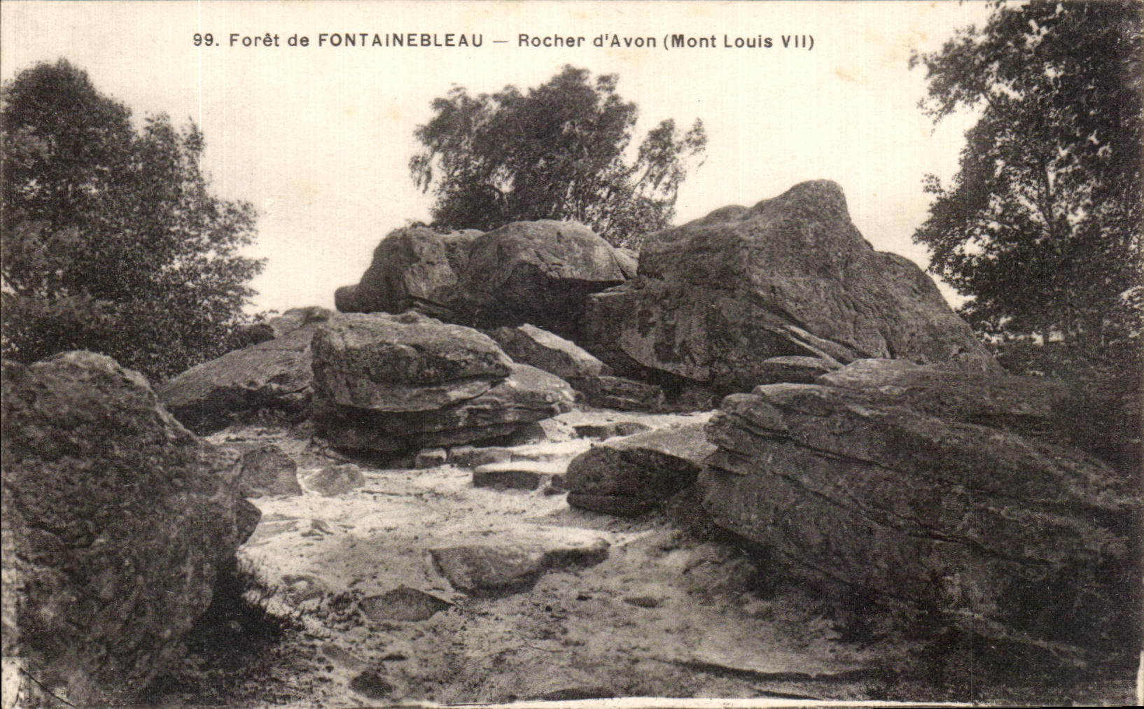 CPA Drill of Fontainebleau Rock of Avon