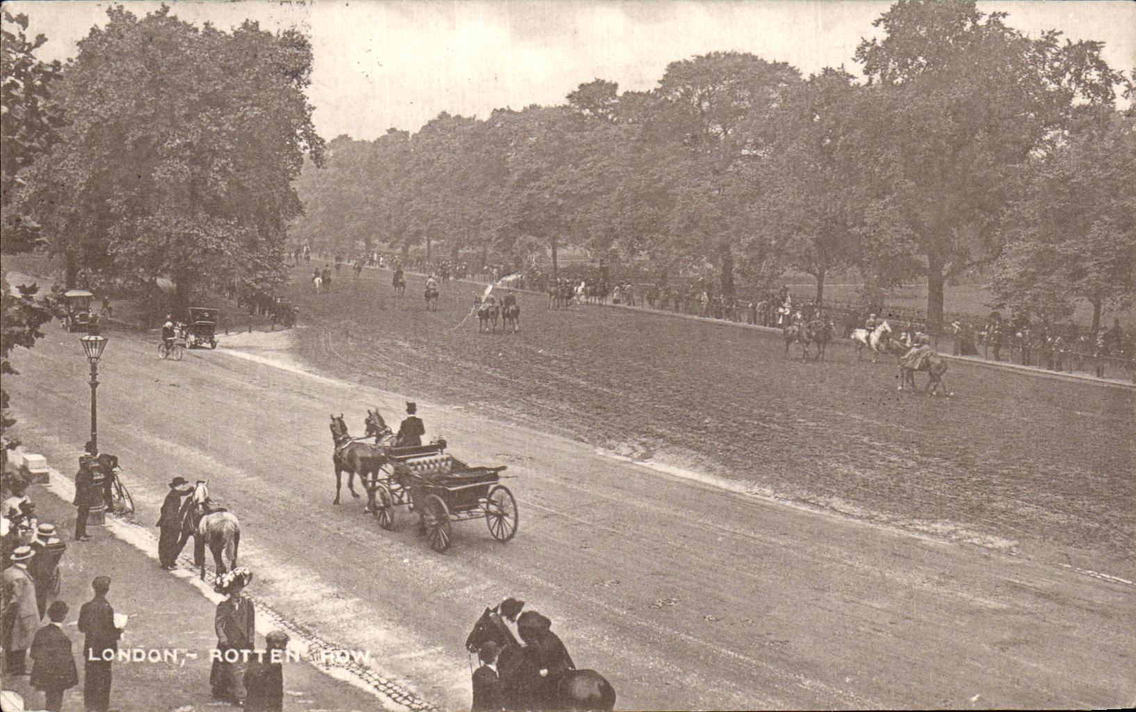 CPA London Rotten Row Horse Hippisme Horsemanship