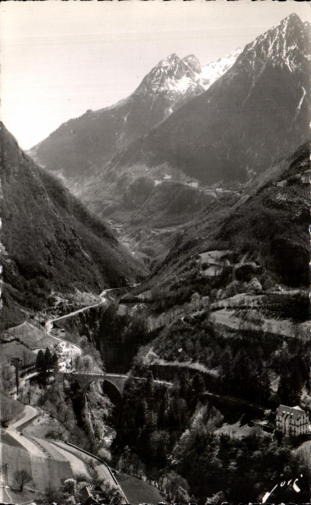 CPA St saver View from above On the Napoleon bridge the Pre one of Castillon
