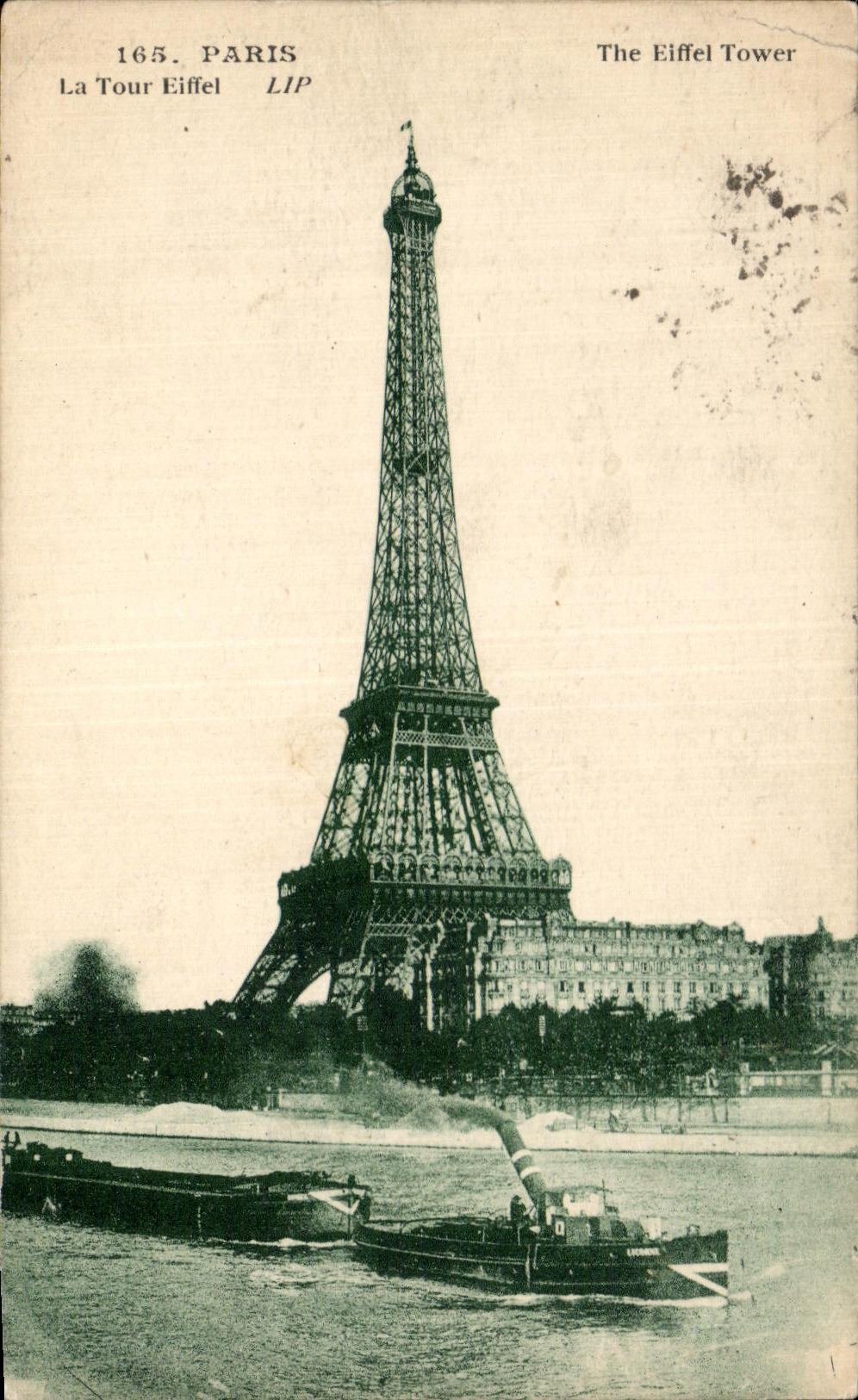 CPA Paris La Tour Eiffel Bateaux Peniches 