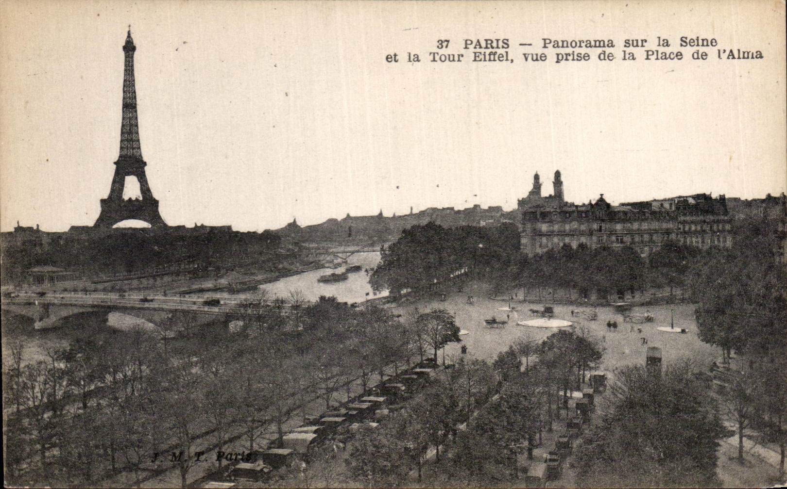 CPA Paris Panorama sur la Seine et La Tour Eiffel Vue prise de la Place de l'Alma