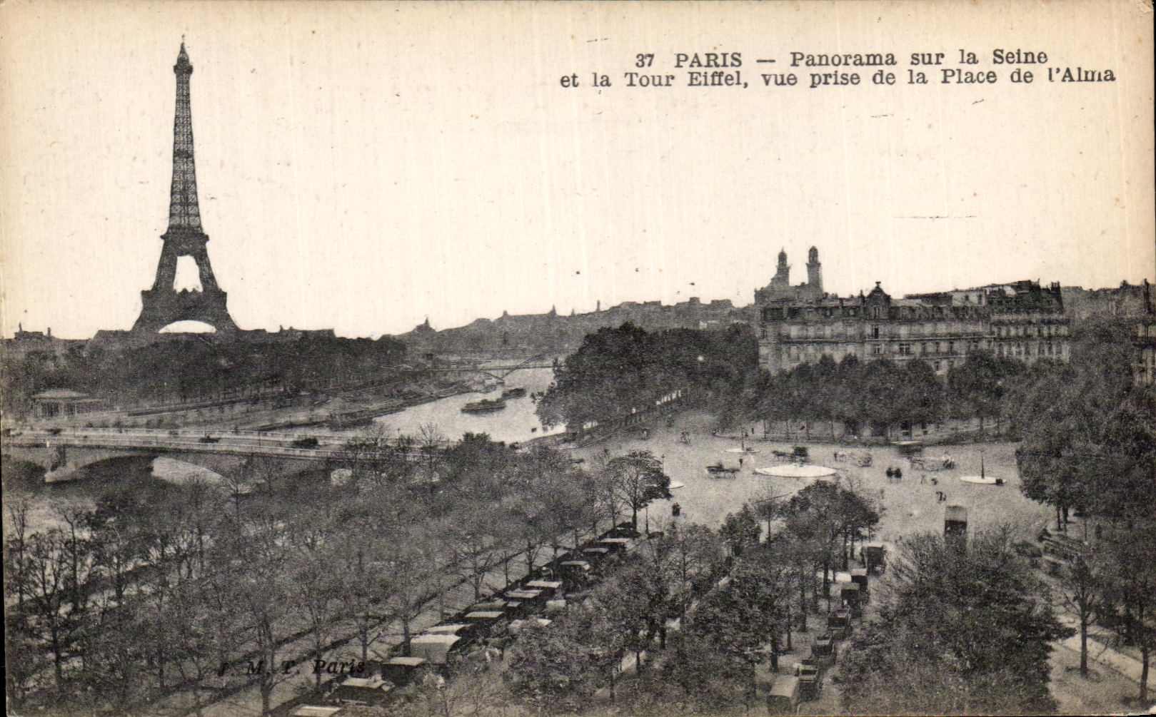CPA Paris Panorama sur la Seine et la Tour Eiffel Vue prise de la Place de l'Alma