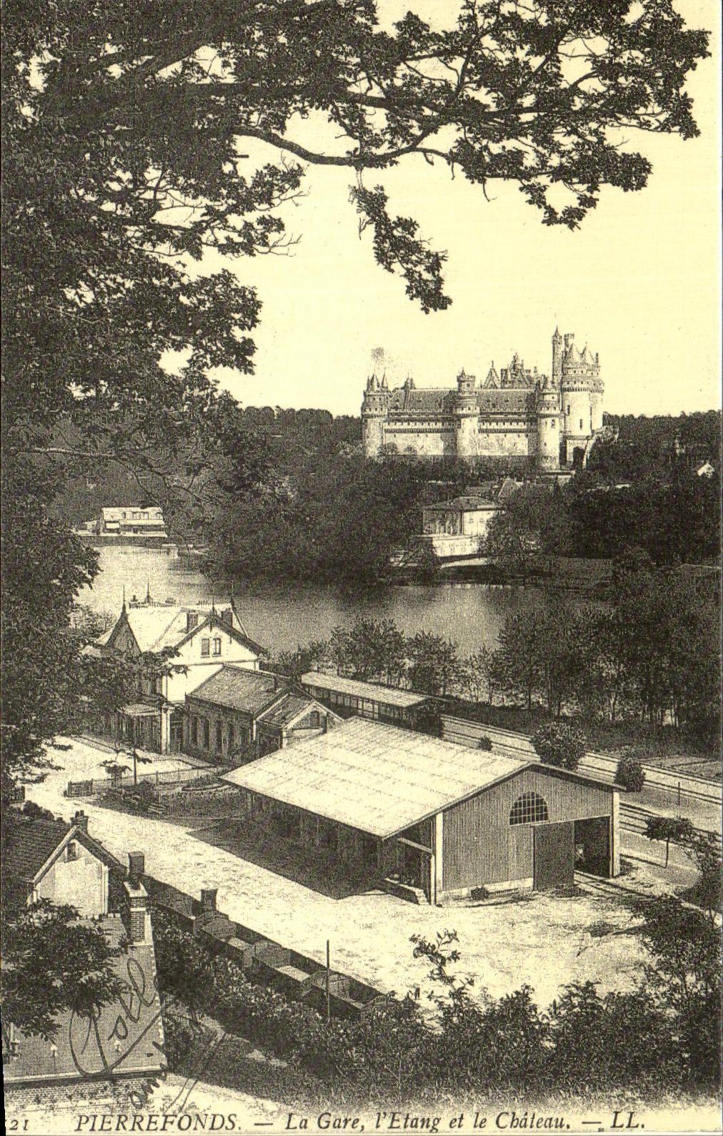 REPRO Pierrefonds La Fare l'Etang et le Chateau