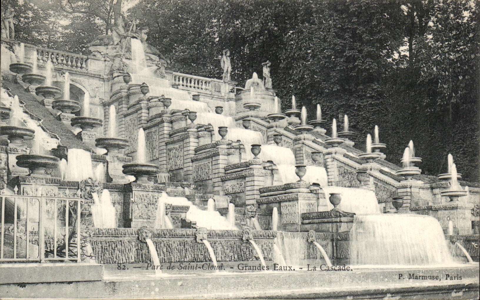 CPA Park of Saint cloud Large Water the Cascade