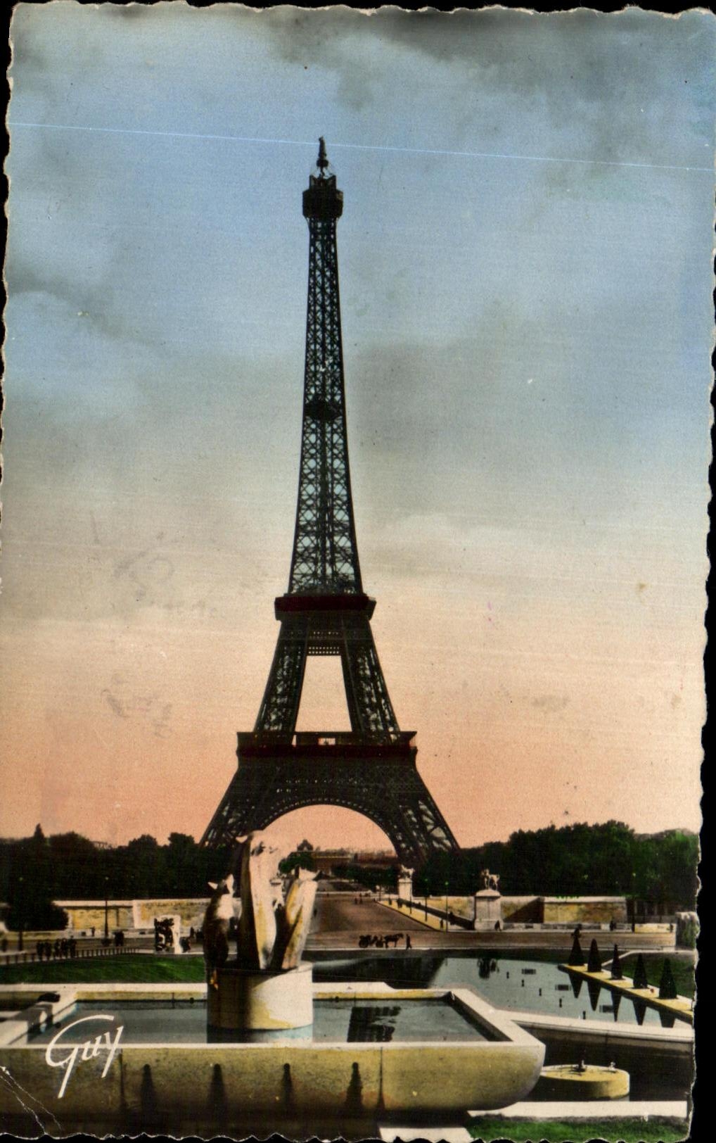 CPA Paris Et Ses Merveilles La tour Eiffel Vue Des Jardins du Palais de Chaillot