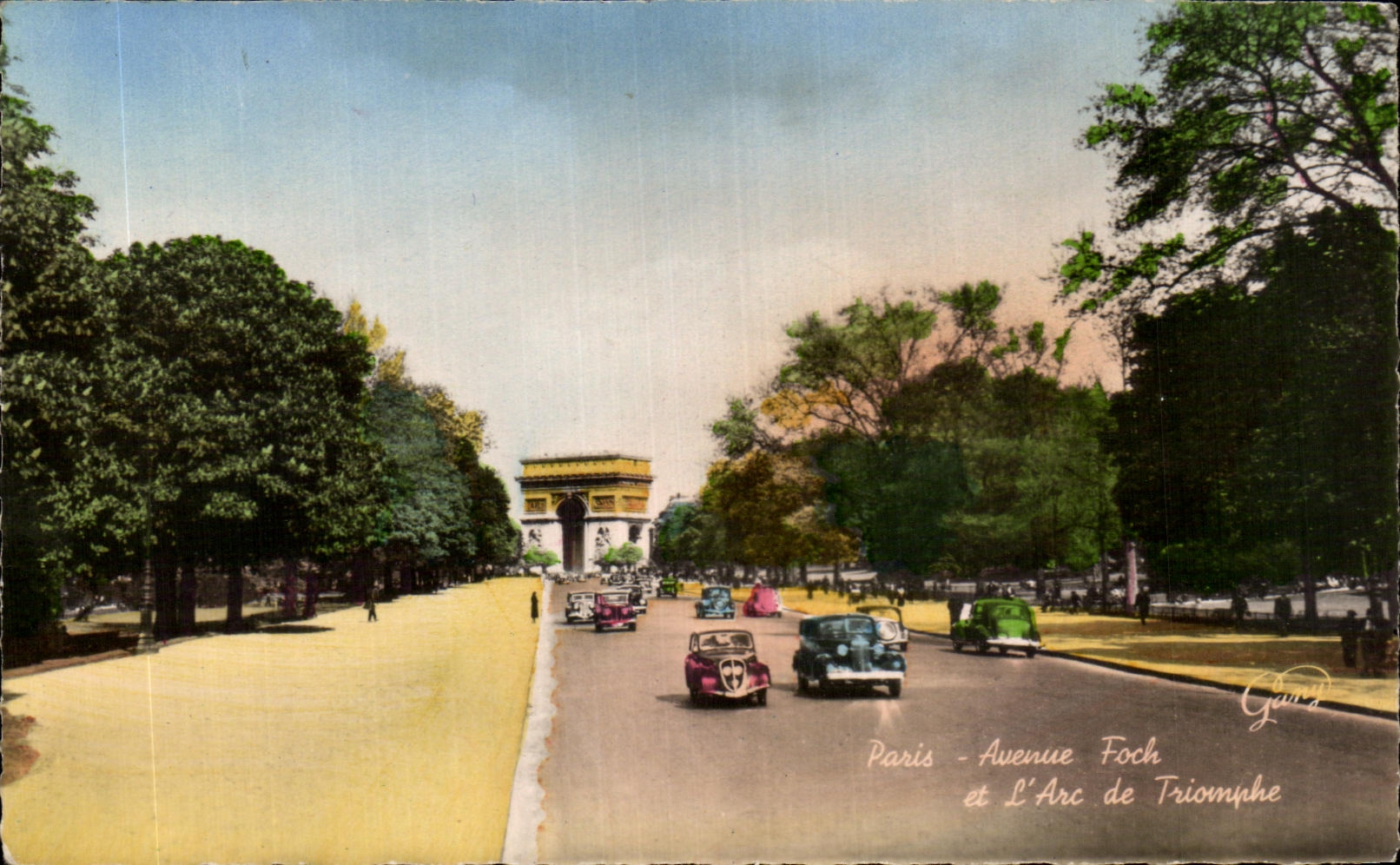 CPA Paris Avenue Foch et l'Arc de Triomphe