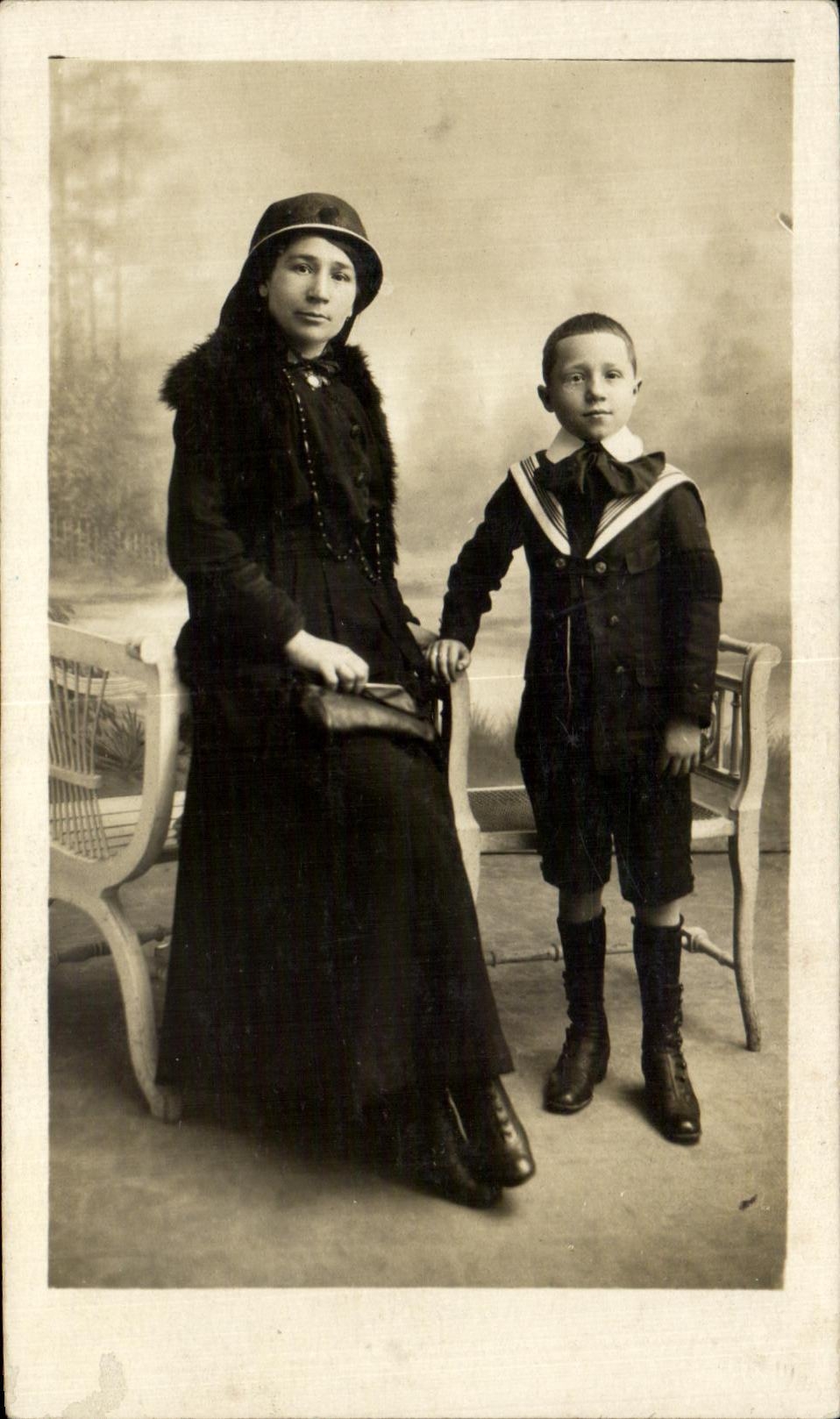 CARTE PHOTO Enfant et femme Narbonne 1917 Vaquer