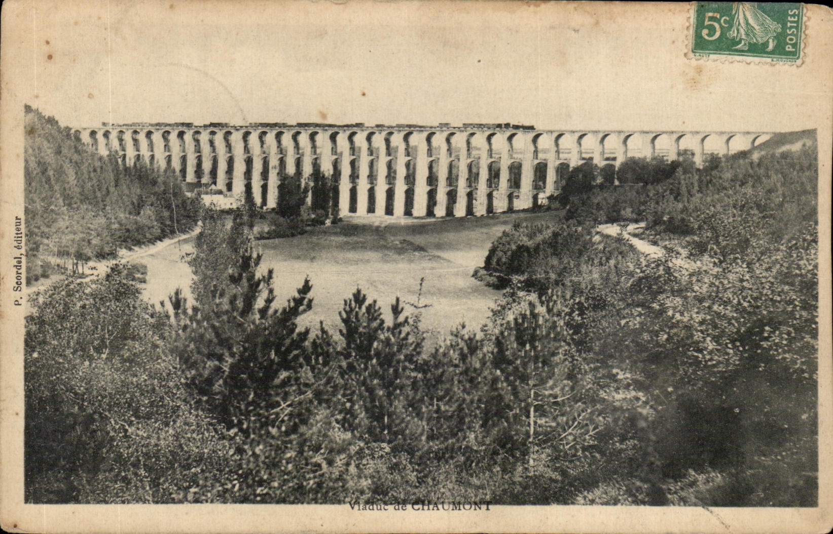 CPA Viaduc de Chaumont