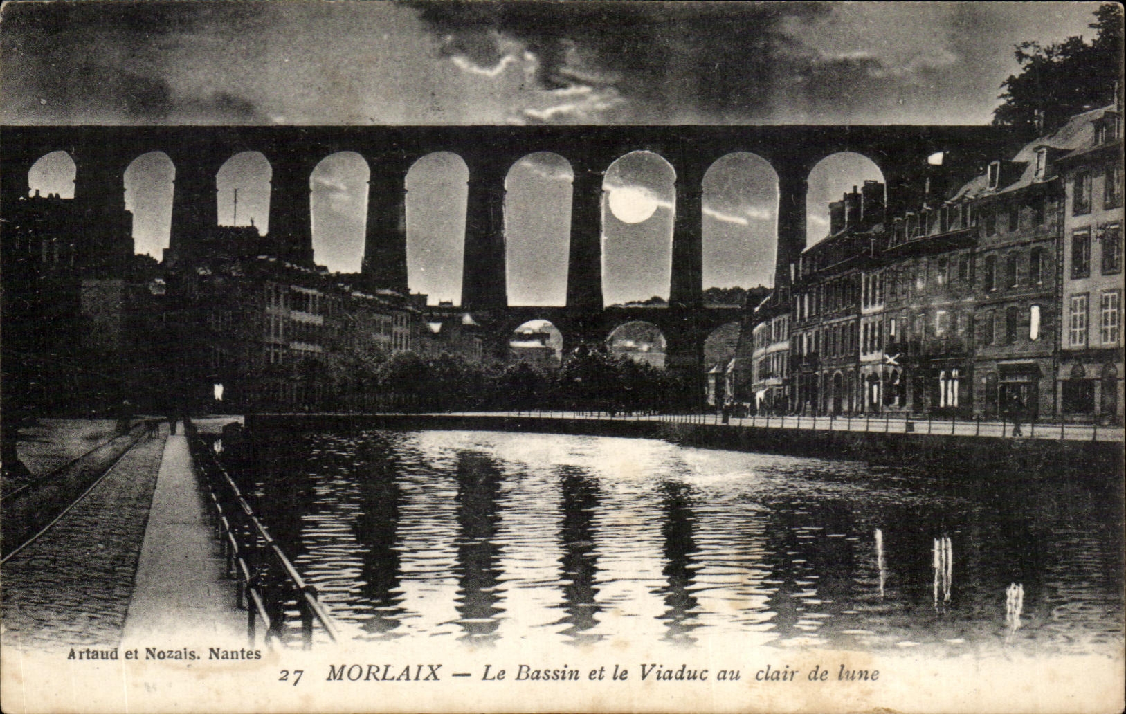 CPA Morlaix Le bassin et le Viaduc au Clair de lune