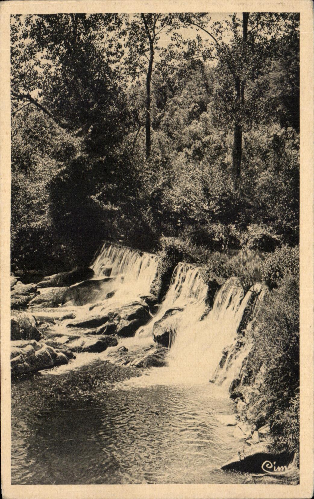 CPA Lasalle Cascades of Fregiers