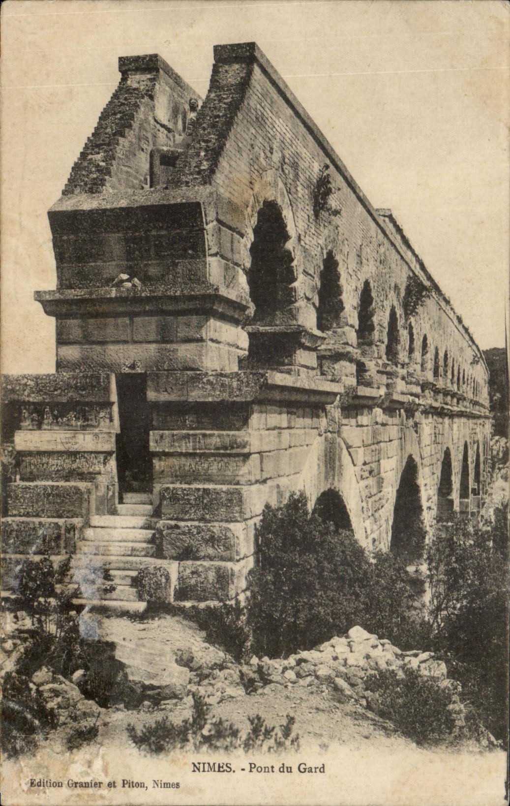 CPA Nimes Pont du Gard