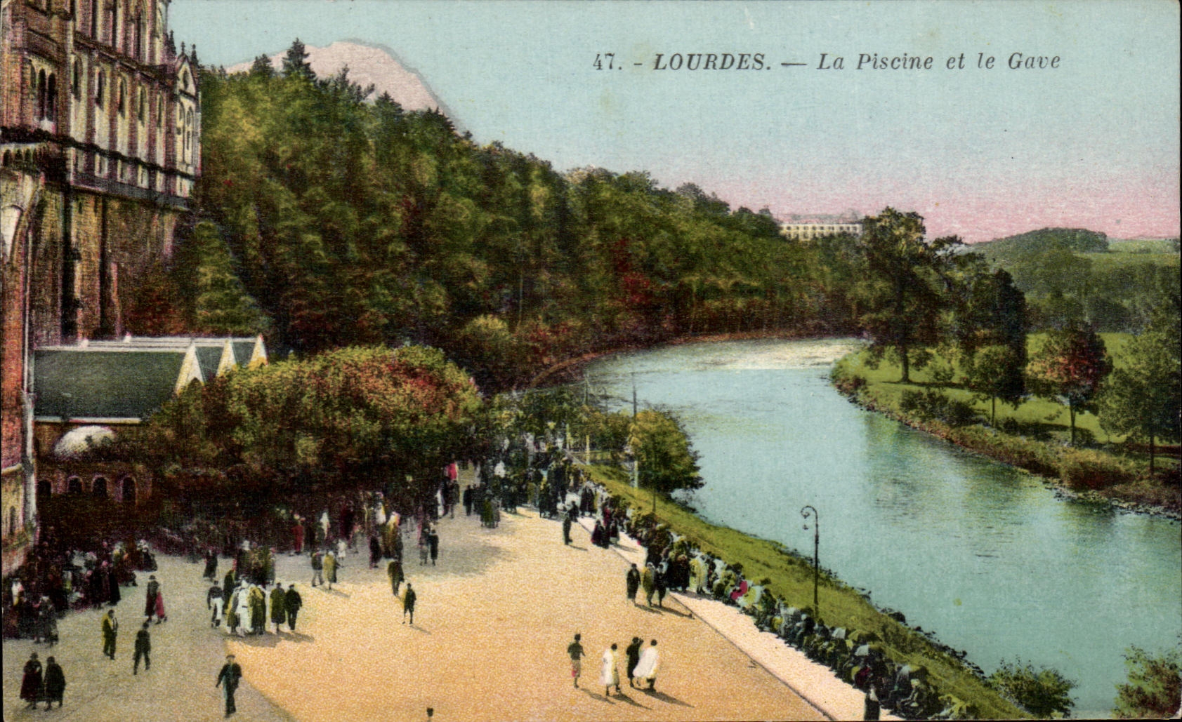 CPA Lourdes La Piscine Et Le Gave
