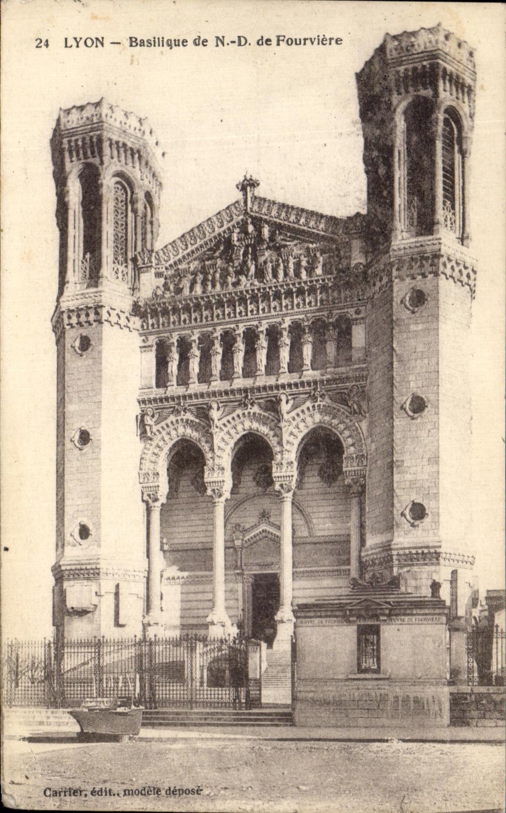 CPA Lyon Basilica of Fourviere