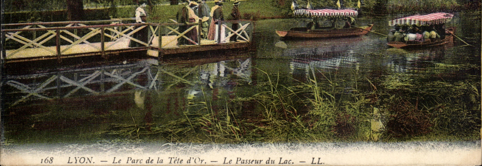 CPA Lyon the Park of the Gold Head the Frontier runner of the Lake
