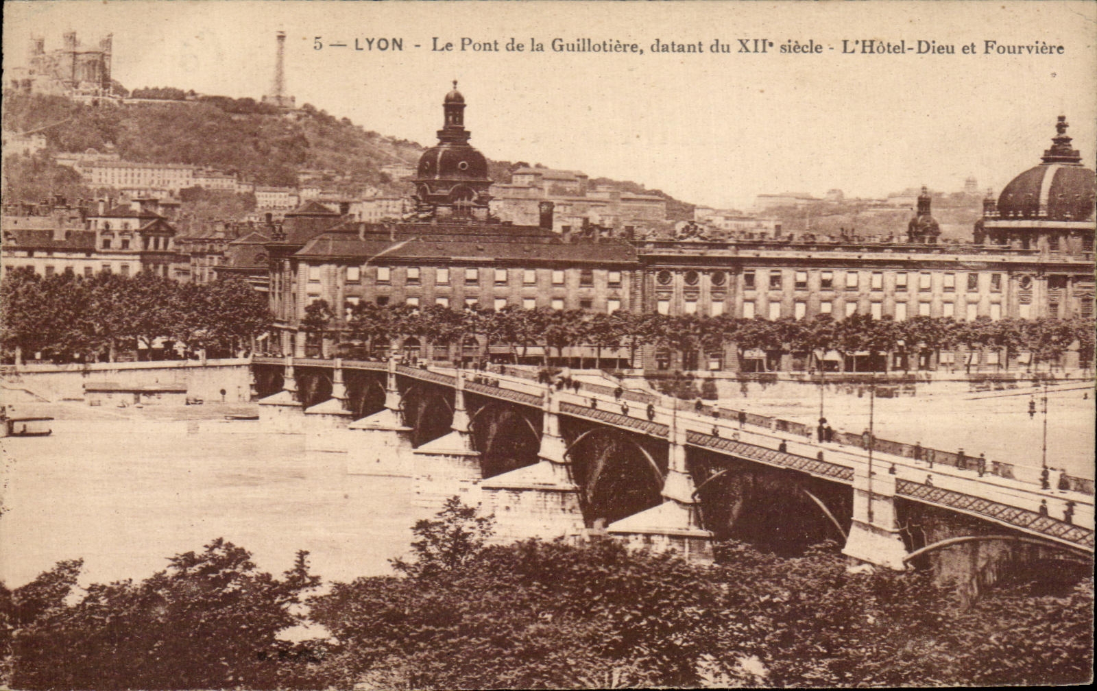 CPA Lyon the Bridge Of Guillatiere the Hotel God
